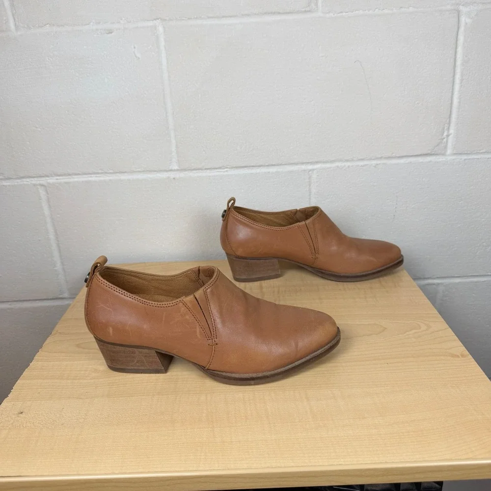 Bussola Alameda Abby Leather‎ Ankle Boots Slip on Women's size 37 (6-6.5)